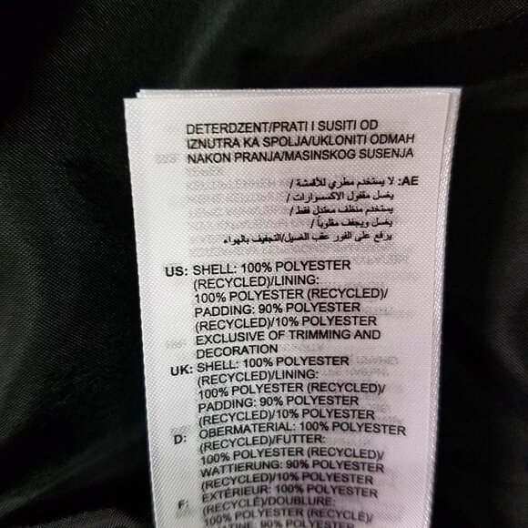 Adidas BSC 3-Stripes Outdoor Insulated Vest Men's Size Medium HI0945 - Picture 4 of 8